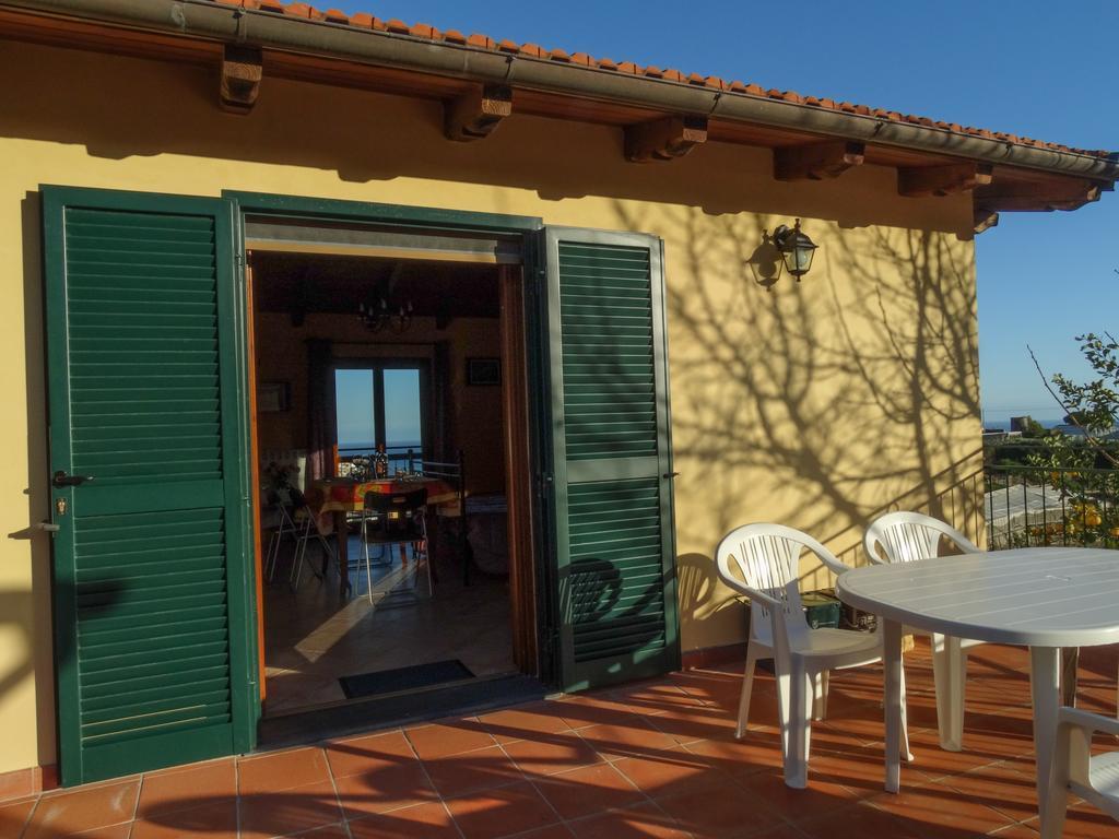 Apartamento Strada Casai 19 Riva Ligure Exterior foto